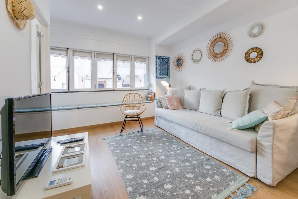Beach House Apartment Cascais Bagian luar foto
